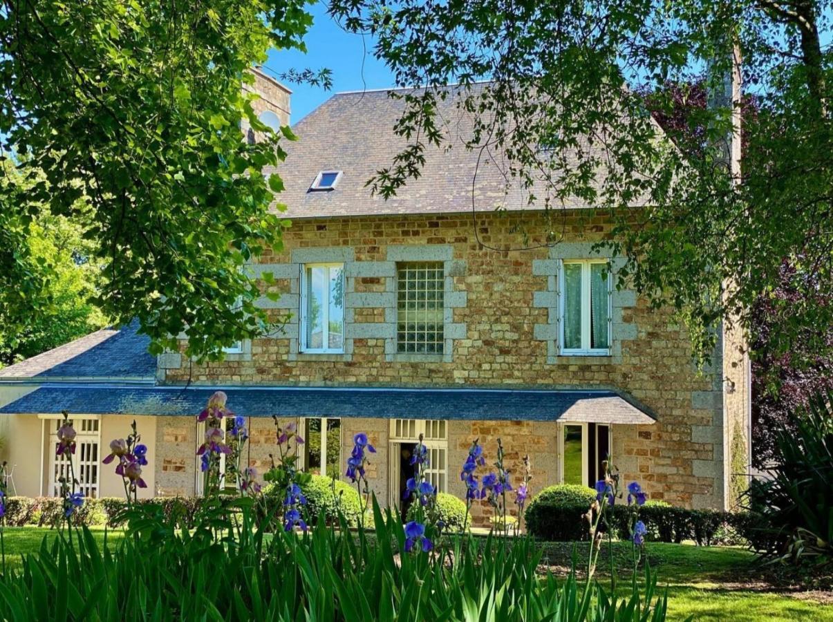 Holiday home Gypsy Isigny-le-Buat